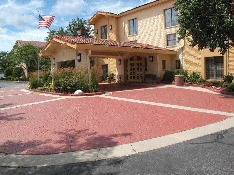 La Quinta Inn Chicago Oakbrook Terrace Exterior foto